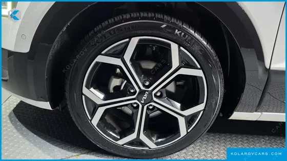 KIA NIRO SIGNATURE