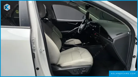 KIA NIRO SIGNATURE