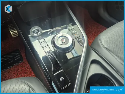 KIA NIRO SIGNATURE