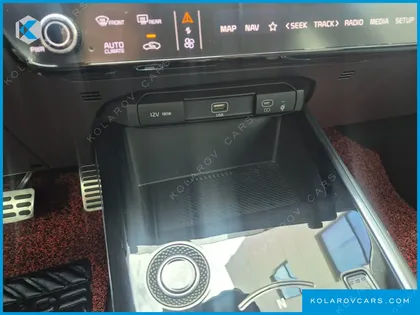 KIA NIRO SIGNATURE