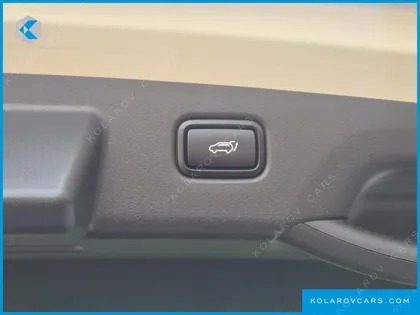KIA NIRO SIGNATURE