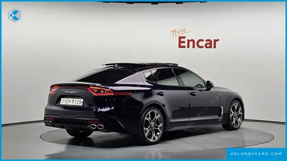 KIA STINGER 2.0 TURBO 2WD