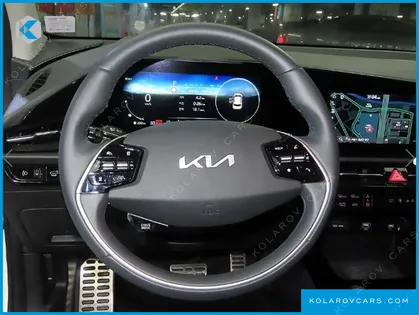 KIA NIRO SIGNATURE