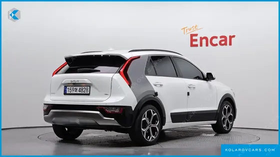 KIA NIRO SIGNATURE