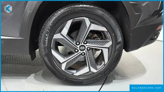 HYUNDAI TUCSON GASOLINE 1.6 TURBO 2WD