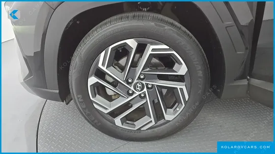 HYUNDAI TUCSON GASOLINE 1.6 TURBO 2WD