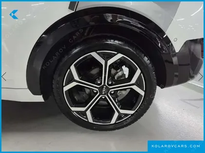 KIA NIRO SIGNATURE