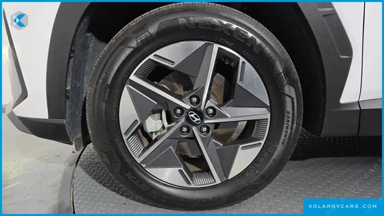 HYUNDAI TUCSON GASOLINE 1.6 TURBO 2WD