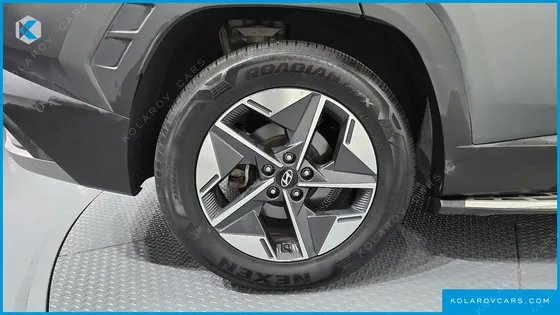 HYUNDAI TUCSON GASOLINE 1.6 TURBO 4WD