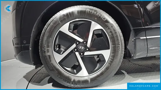 HYUNDAI IONIQ 9 CRUISE TYPE 2WD