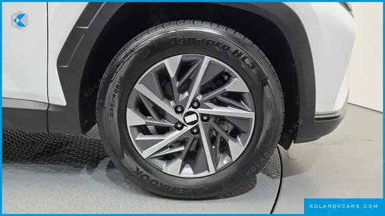 HYUNDAI TUCSON GASOLINE 1.6 TURBO 2WD