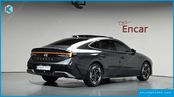 HYUNDAI SONATA INSPIRATION