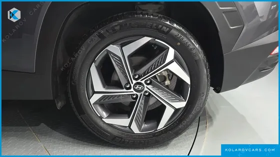 HYUNDAI TUCSON GASOLINE 1.6 TURBO 2WD