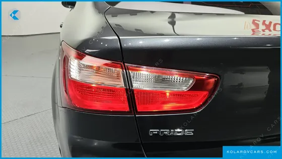 KIA PRIDE 1.6 GDI SEDAN
