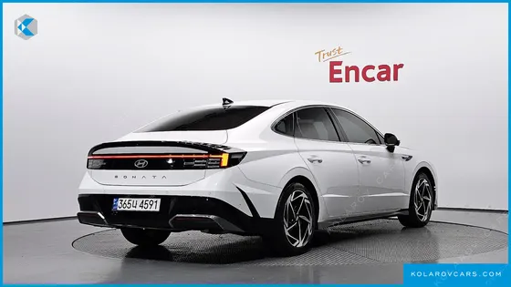 HYUNDAI SONATA INSPIRATION