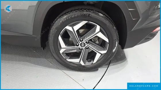 HYUNDAI TUCSON GASOLINE 1.6 TURBO 2WD