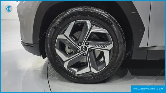 HYUNDAI TUCSON GASOLINE 1.6 TURBO 4WD