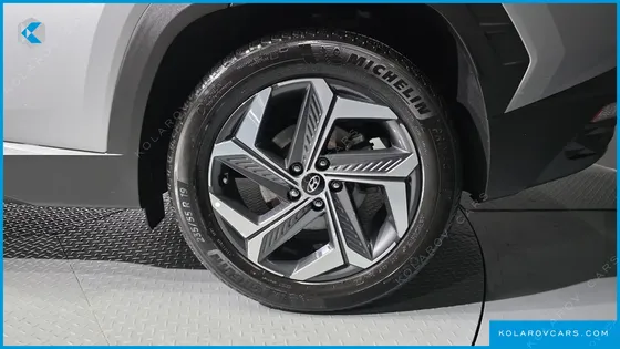 HYUNDAI TUCSON GASOLINE 1.6 TURBO 4WD
