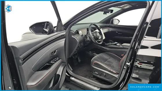 HYUNDAI TUCSON DIESEL 2.0 2WD