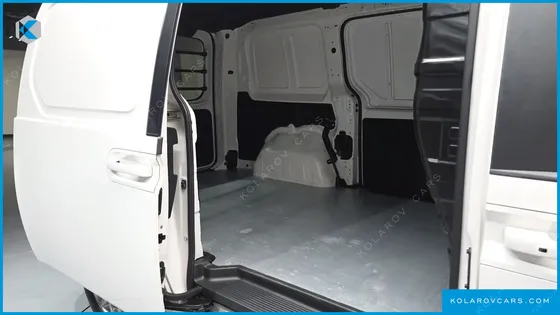 HYUNDAI STARIA CARGO 3-SEATER