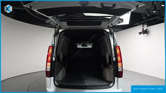 HYUNDAI STARIA CARGO 3-SEATER