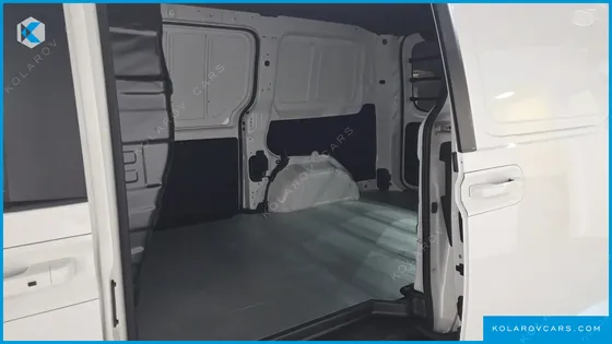 HYUNDAI STARIA CARGO 3-SEATER