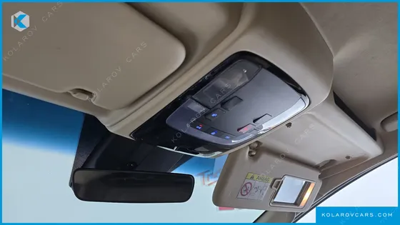 HYUNDAI STARIA CARGO 5-SEATER