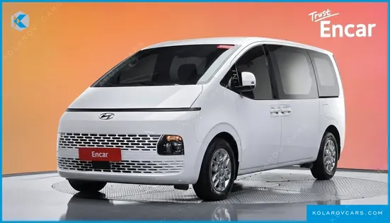 HYUNDAI STARIA L3.5 CARGO 5-SEATER