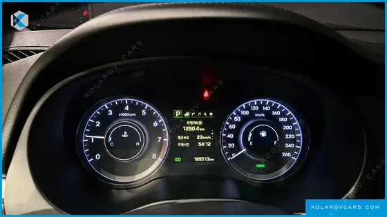 HYUNDAI ASLAN G300  MODERN