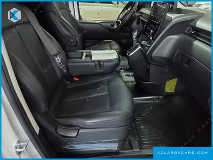 HYUNDAI STARIA L3.5 CARGO 3-SEATER