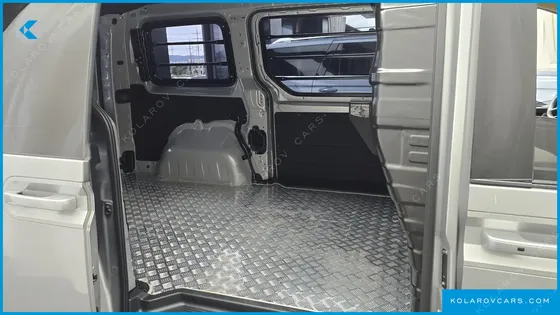 HYUNDAI STARIA CARGO 3-SEATER
