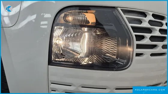 HYUNDAI STARIA CARGO 5-SEATER