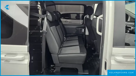 HYUNDAI STARIA CARGO 5-SEATER