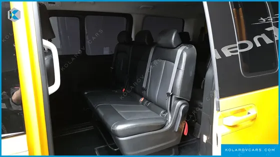HYUNDAI STARIA 4WD TOURER 11-SEATER