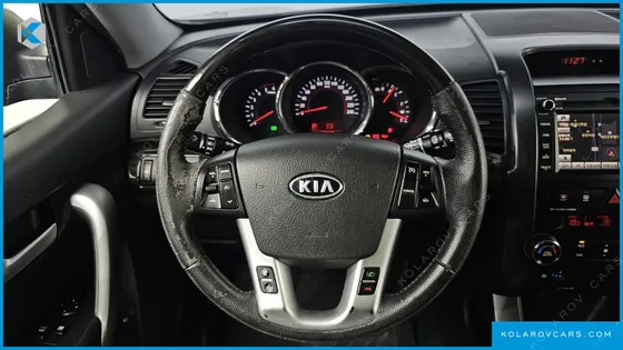 KIA SORENTO DIESEL 2.2 2WD TLX