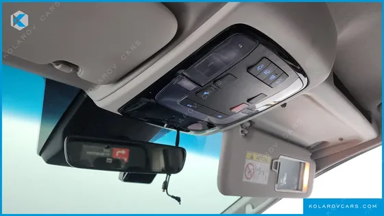 HYUNDAI STARIA 4WD TOURER 9-SEATER
