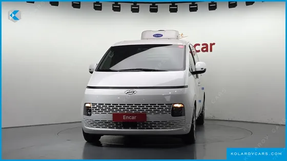 HYUNDAI STARIA CARGO 3-SEATER