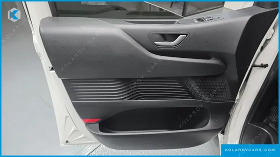 HYUNDAI STARIA CARGO 3-SEATER