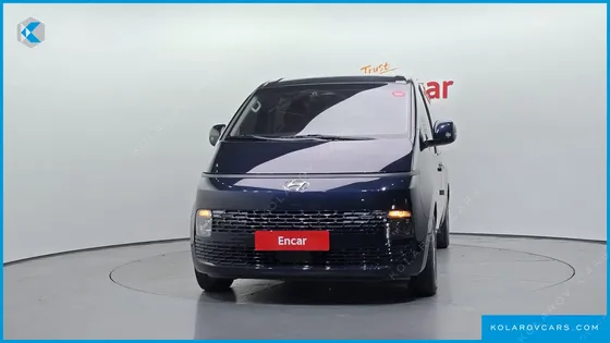 HYUNDAI STARIA 4WD TOURER 9-SEATER