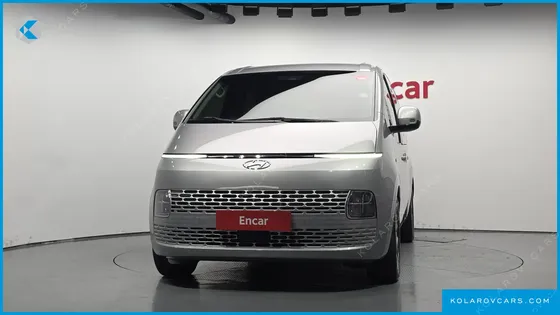 HYUNDAI STARIA TOURER 11-SEATER