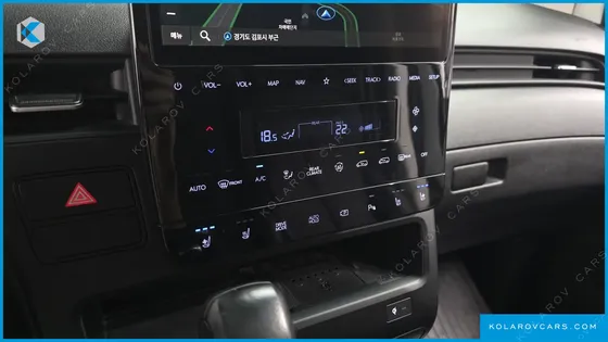 HYUNDAI STARIA TOURER 11-SEATER