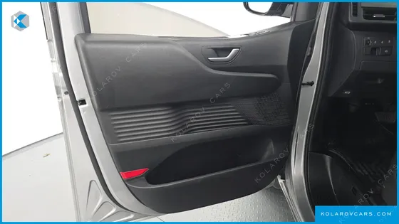 HYUNDAI STARIA TOURER 11-SEATER