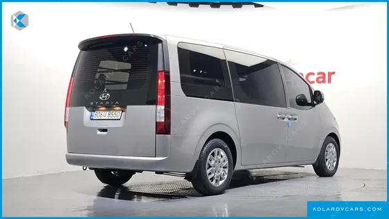 HYUNDAI STARIA L3.5 CARGO 5-SEATER