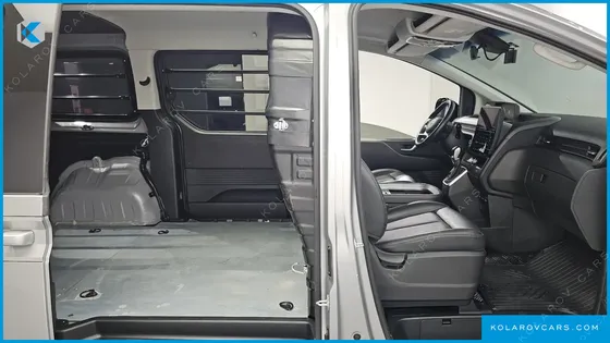 HYUNDAI STARIA L3.5 CARGO 5-SEATER