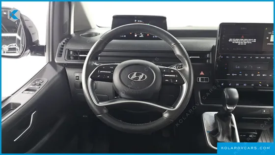 HYUNDAI STARIA CARGO 5-SEATER