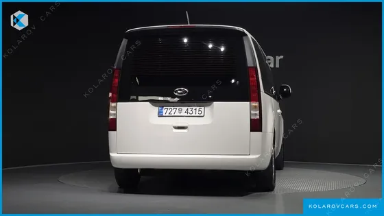 HYUNDAI STARIA TOURER 11-SEATER
