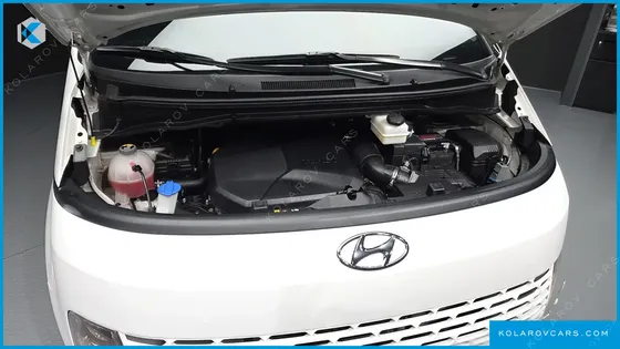 HYUNDAI STARIA TOURER 11-SEATER