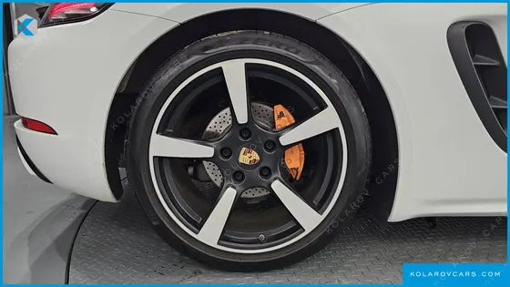 PORSCHE 718 2.0