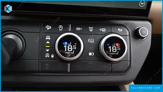 LAND ROVER DEFENDER 110 D300 X-DYNAMIC HSE