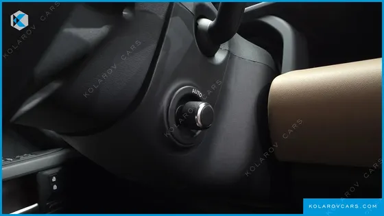 LAND ROVER DEFENDER 110 D300 X-DYNAMIC HSE